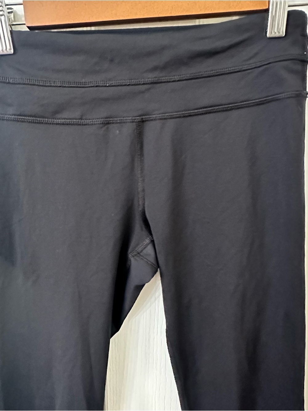 Lululemon Run Inspire Crop II Black Leggings Mesh - Size 4